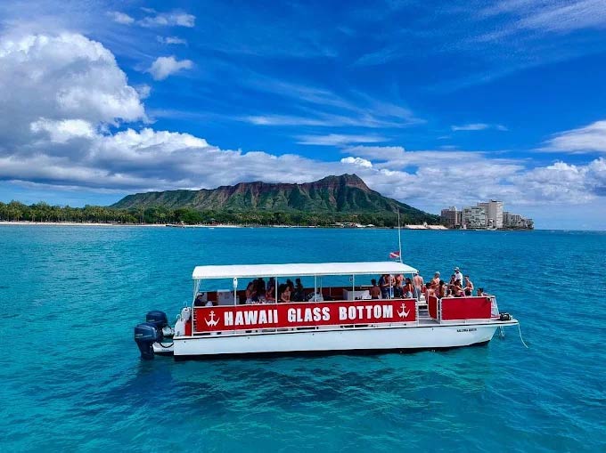 Hawaii Glass Bottom Boat Daytime